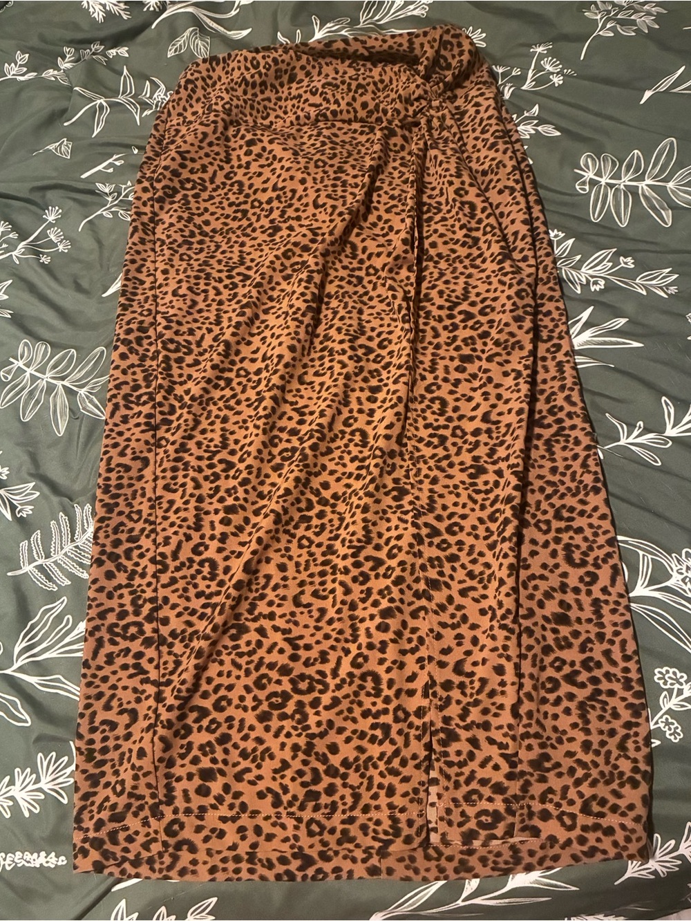 Leopard Print Midi Skirt in Brown